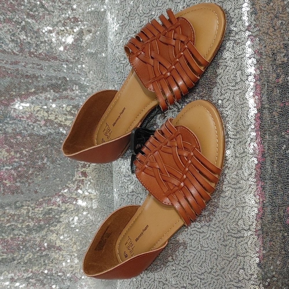 Time and Tru shoes